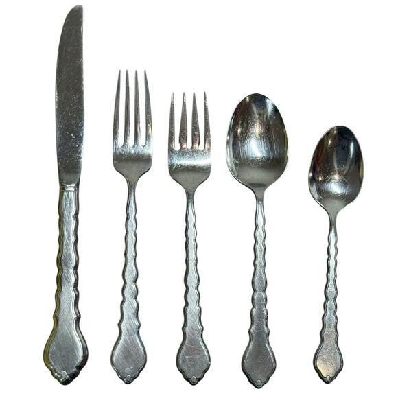 Oneida Community CELLO Burnished Stainless Flatware Replacement 5 Pc Setting - Picture 1 of 8